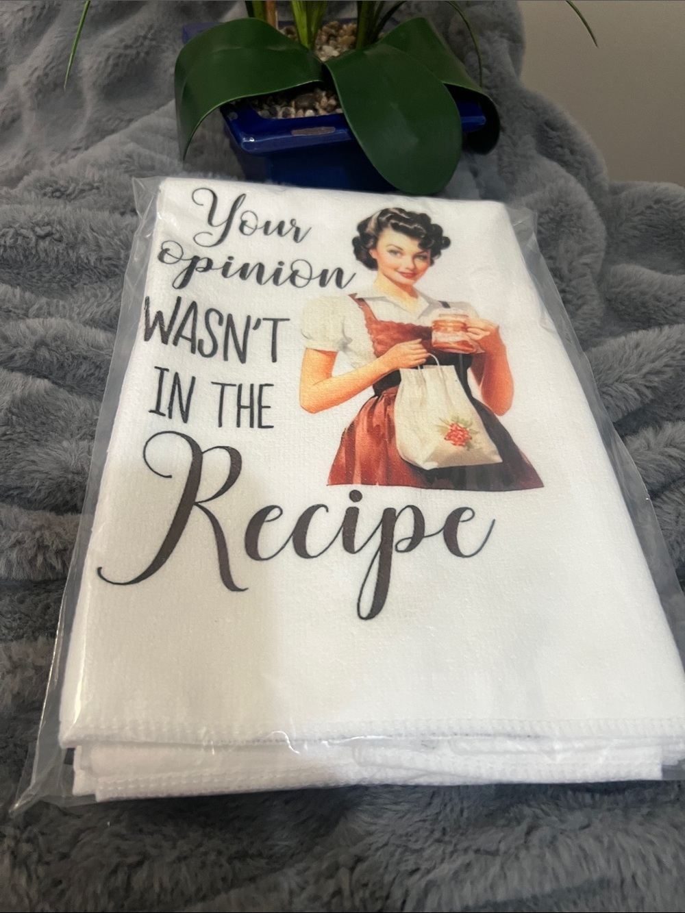 Kitchen Dish Towel Set of 2 - White with Retro Recipe Graphic NWT